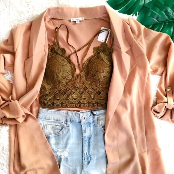 OLIVE CROCHET BRALETTE - Picture 2 of 9